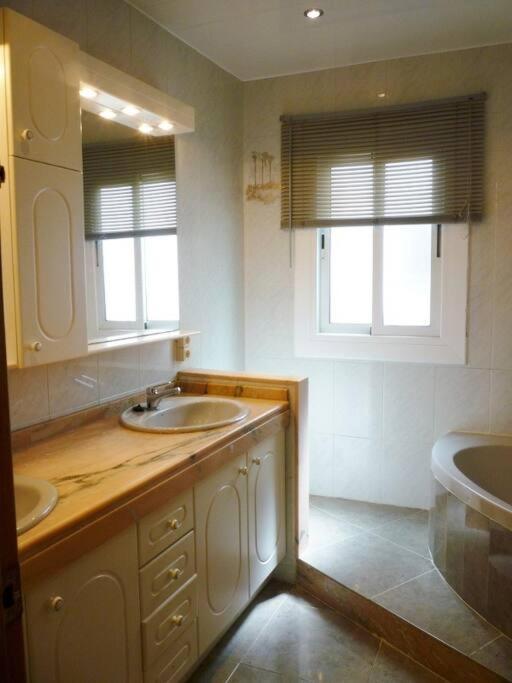Moderno Apartamento En El Centro Vilanova i la Geltrú Eksteriør bilde